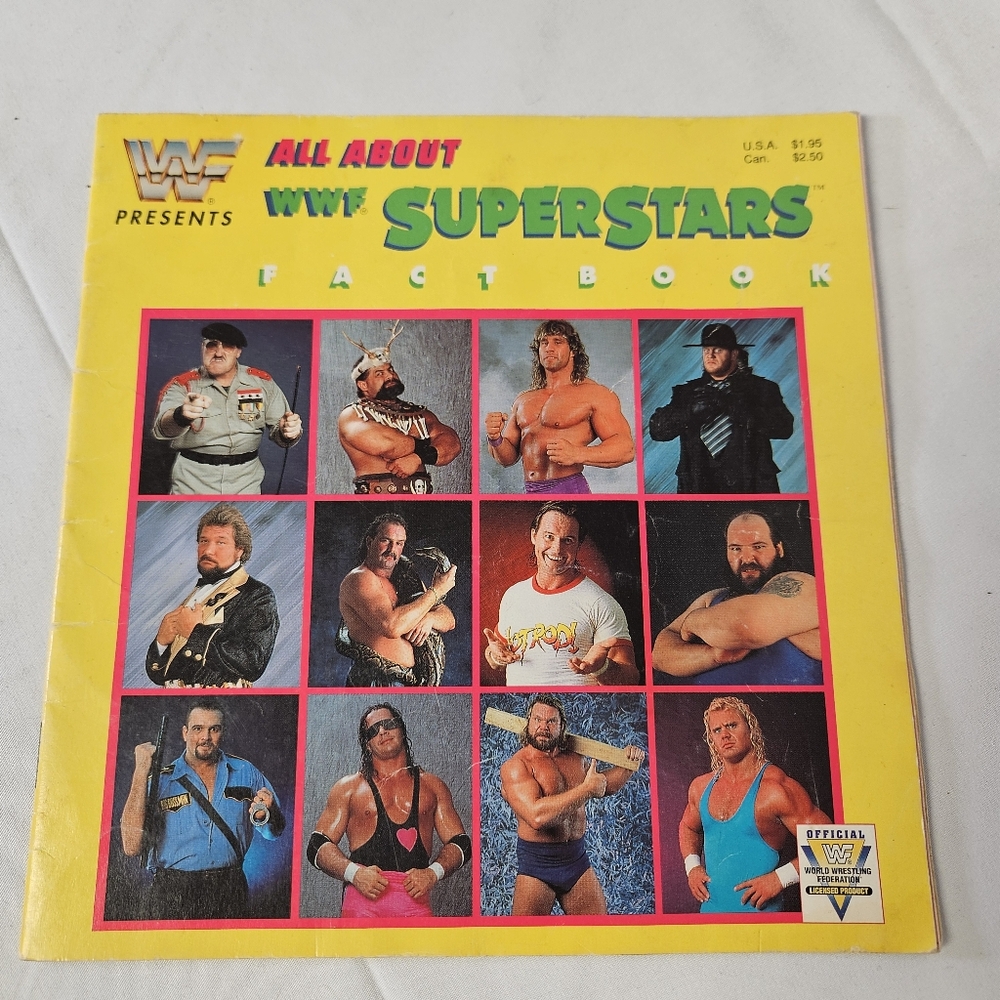 WWF Superstars‎ Fact Book Vintage